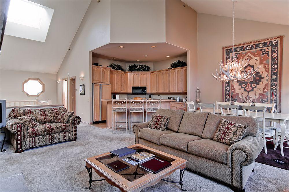 Ironwood Townhomes Стимбот Спрингс Экстерьер фото